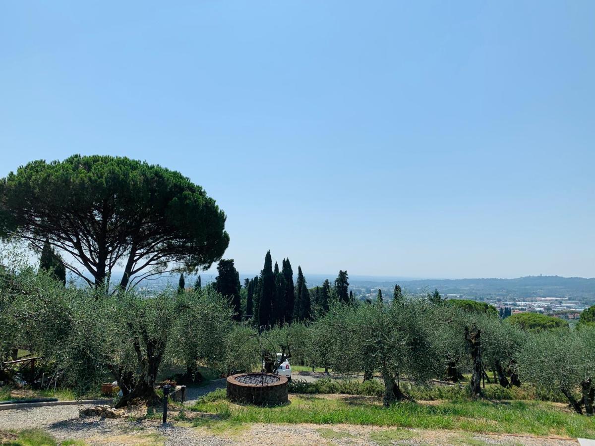 Cozy Tuscany Apartment With View Pescia Buitenkant foto